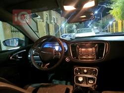 کرایسلەر 200